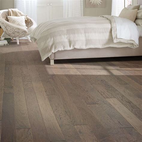 Shaw Hardwood High Plains 5" Nomadic - Total Value Flooring