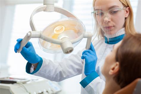 Difficult Tooth Root Extraction 的图像结果