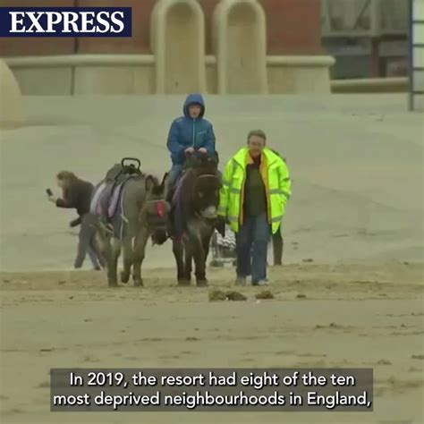 Daily Express on Twitter: "Plans to increase the state pension age to 68 have been blasted as ...