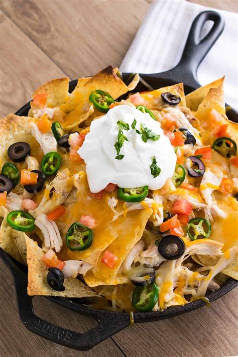 Supreme Chicken Nachos Recipe - Craving Some Creativity