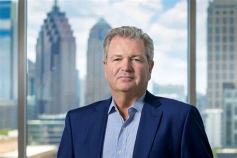 Fusionieren Invesco und SSGA? Dritter ETF-Riese könnte entstehen ...