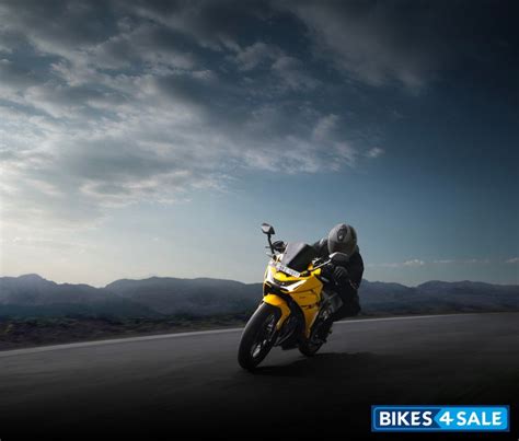 Hero Karizma XMR price, specs, mileage, colours, photos and reviews ...