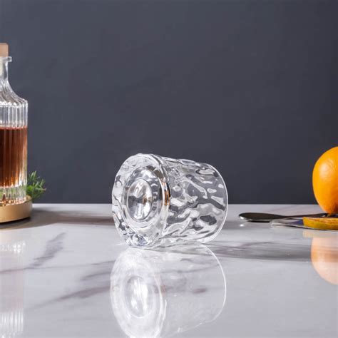 Rotating Glass Set of 2 Online - Premium Whiskey Glass | Nestasia