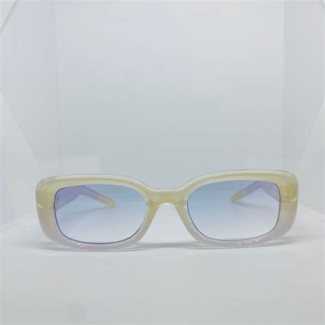 LIFE TIME – eyeglassy