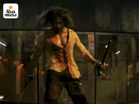 pathan star cast fees Deepika took Rs 15 crore and John Abraham Rs 20 ...