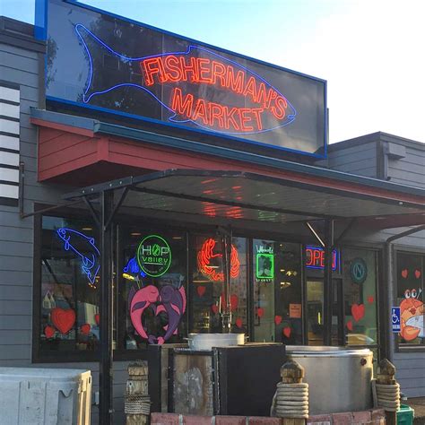 Fishermans Market, Eugene, Oregon - Boat to Plate Seafood Served Daily