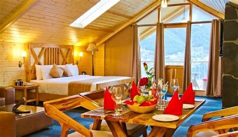 Take In A Gorgeous View Of The Himalayas While Lazing In A Jacuzzi At ...