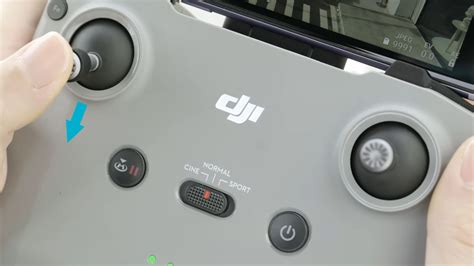 Rezultat imagine pentru Flying DJI Mini 2 Function Button