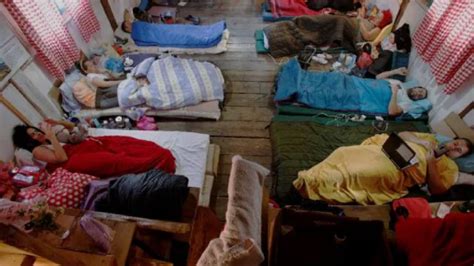 laziest citizen contest : నిలబడకూడదు.. కూర్చోకూడదు.. లేజియెస్ట్ సిటిజన్ ...