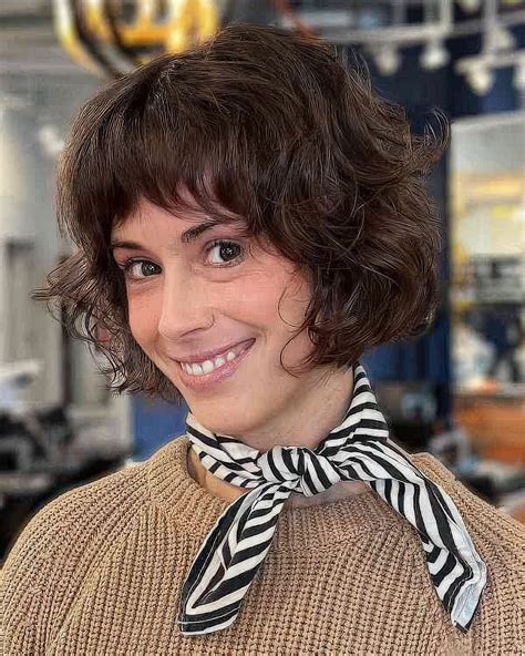 27 Timelessly Elegant French Bob Ideas - Styleoholic