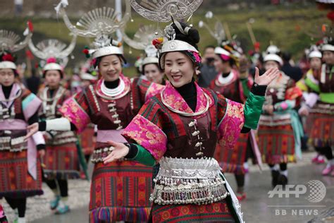 ミャオ族の迎春の装い 貴州 写真7枚 国際ニュース：AFPBB News