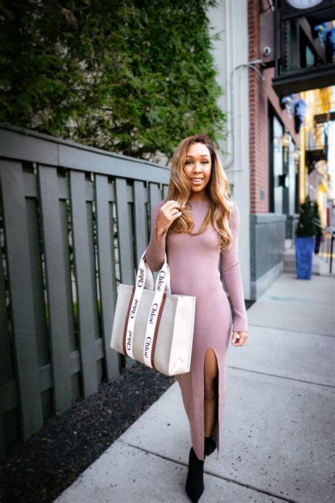 Winter Style: The Maxi Sweater Dress | LivingLesh - a fashion blog