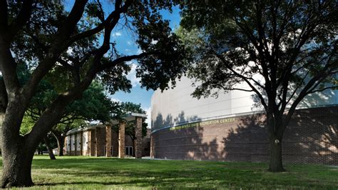 Laguarda.Low » Nash-Davis Recreation Center