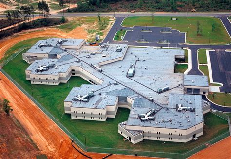 Services — Pinnacle Roofing Contractors Inc.