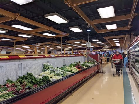 TOUR: Valley Farm Market - Bethlehem, PA