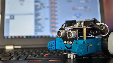 Program-A-Bot 的图像结果