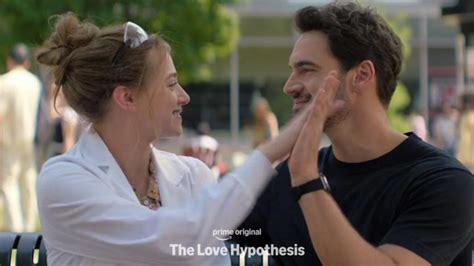 Love Hypothesis first look: Lili Reinhart & Tom Bateman major in chemistry