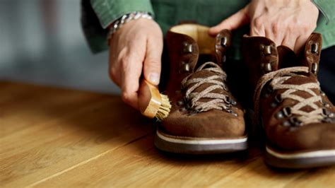 How To Clean Boots So They Look Like New In Just 6 Easy Steps – Koparo ...