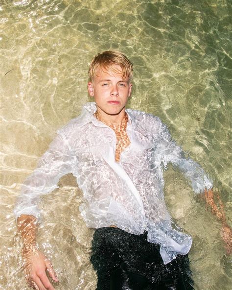 Carson Lueders Nudes