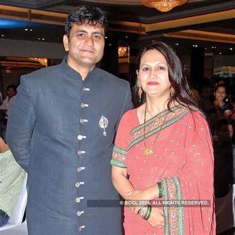 Mehroz and Arshia Pathan during Rutuja and Tanmay Jadhav's wedding ...
