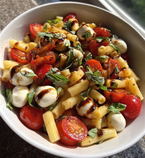 Christmas Pot Luck Dishes: 5 Heartwarming Ideas to Share - Wilingga Recipes