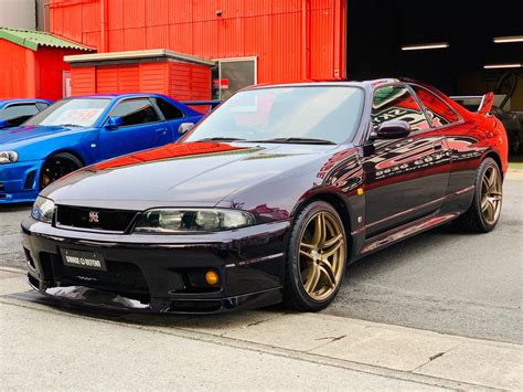 Nissan Skyline GT-R R33 V-Spec for sale (#3540) - Garage Defend / JDM GLOBAL