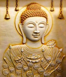 imbue Vinyl Spiritual Leaders Gold Wallpaper Price in India - Buy imbue ...