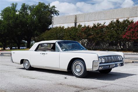 Lincoln Continental Rentals at Edna Weiss blog