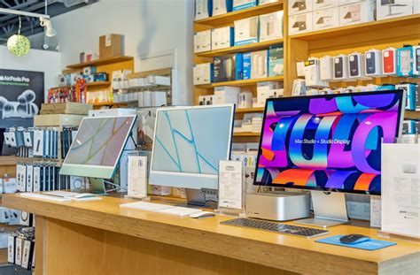 Geeks Computer Shop 的图像结果