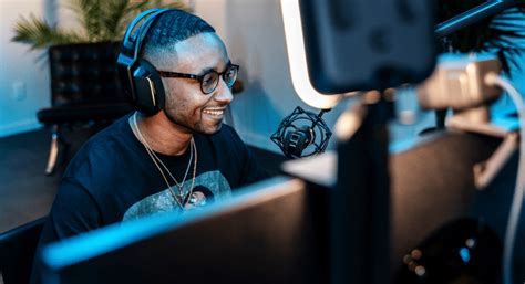 Logitech Creators - Meet the Society