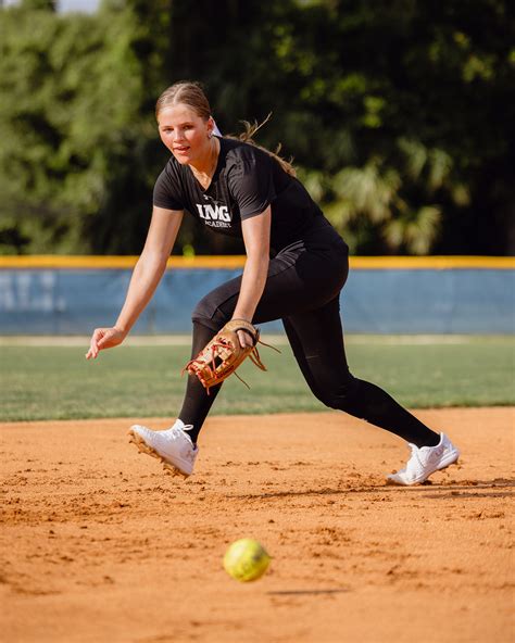 Softball Camps and Training at IMG Academy - Book Now!
