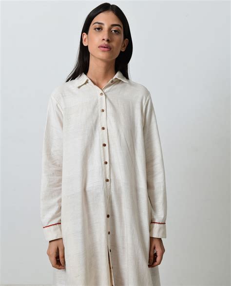 KORA KHADI BACK PLEATED DRESS – Rias Jaipur