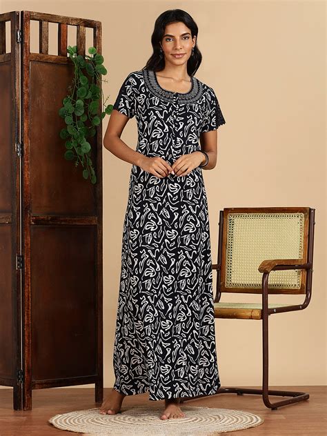 Navy Hosiery Cotton Nighty Dress with Starlight Embroidery – 9shines label
