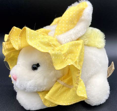 1983 The Dot And Bunny