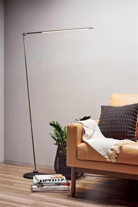 Thin Floor Lamp | ECC
