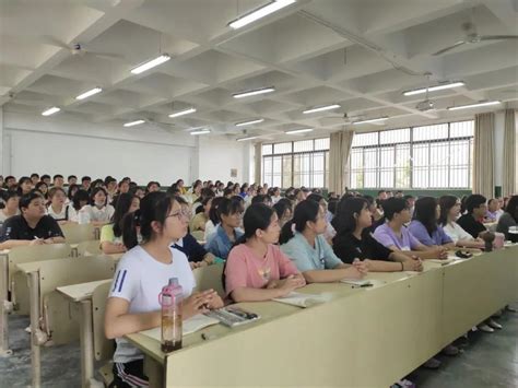 【外语动态】外国语学院举办2020级新生入学教育-菏泽学院外国语学院