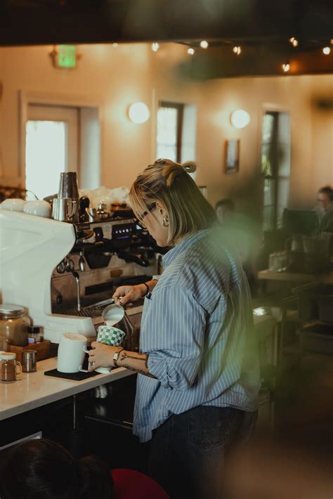 newburgh — Honey Moon Coffee Co.