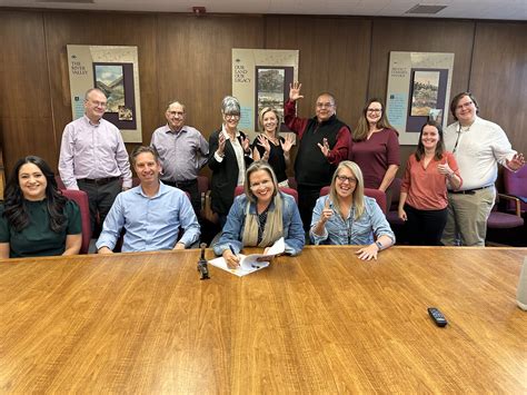 Commissioner Garcia Richard Awards Lease for First-Ever Community Solar ...