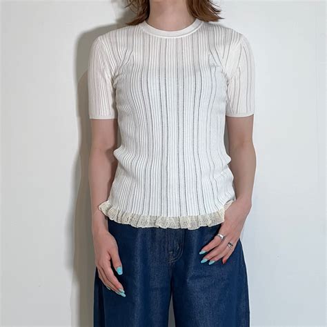 【3.1 Phillip Lim（スリーワンフィリップリム）】 VARIEGATED RIB SS CREWNECK W RUFFLE | gREEN