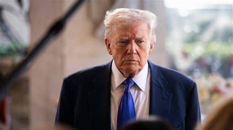 How you pronounce Elon Musk's son's name X Æ A-12 after he makes White ...