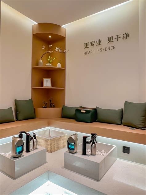 南京新街口宝藏新中式推拿店‼️治好了我的颈椎疼🔥作为一个博-美图社区-美图秀秀