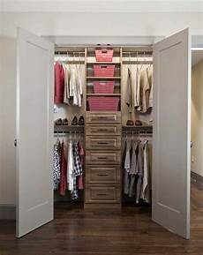 Walk In Closet Designs For Small Spaces by Simple Tips For Small Walk In Closet Ideas Diy Amaza Design Walk In Closet Designs For Small Spaces