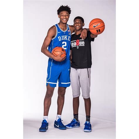 Who Is Aaron Reddish, Cam Reddish Brother? Age And Wikipedia - Players Bio