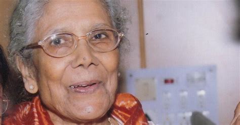 Bengali singer Sandhya Mukherjee dies at 90