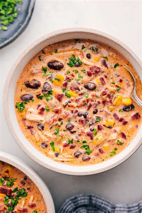 Crack Chicken Chili (Crockpot!) - Chelsea's Messy Apron