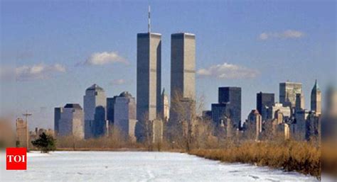 Twin Towers: Crores paid to name business hub after Twin Towers | Delhi ...