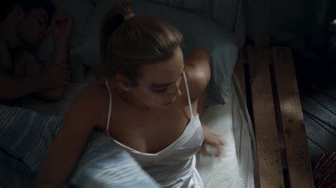 Jodie Comer Naked