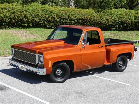 1976 Chevrolet C10 | Survivor Classic Cars Services