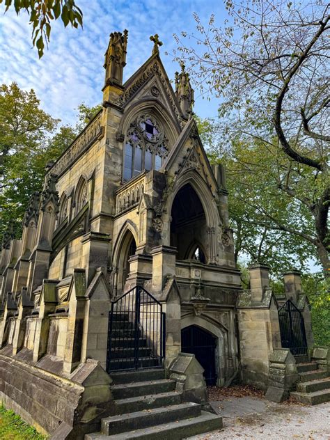 Ultimate Guide of Free Things to Do in Cincinnati This Summer