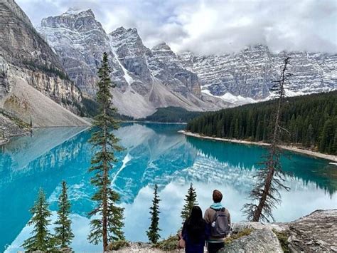Moraine Lake & Lake Louise Tour from Calgary, Canmore, Banff - Klook India